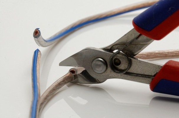 Cut the Cord on Cable TV with Pliers Slicing Wire.